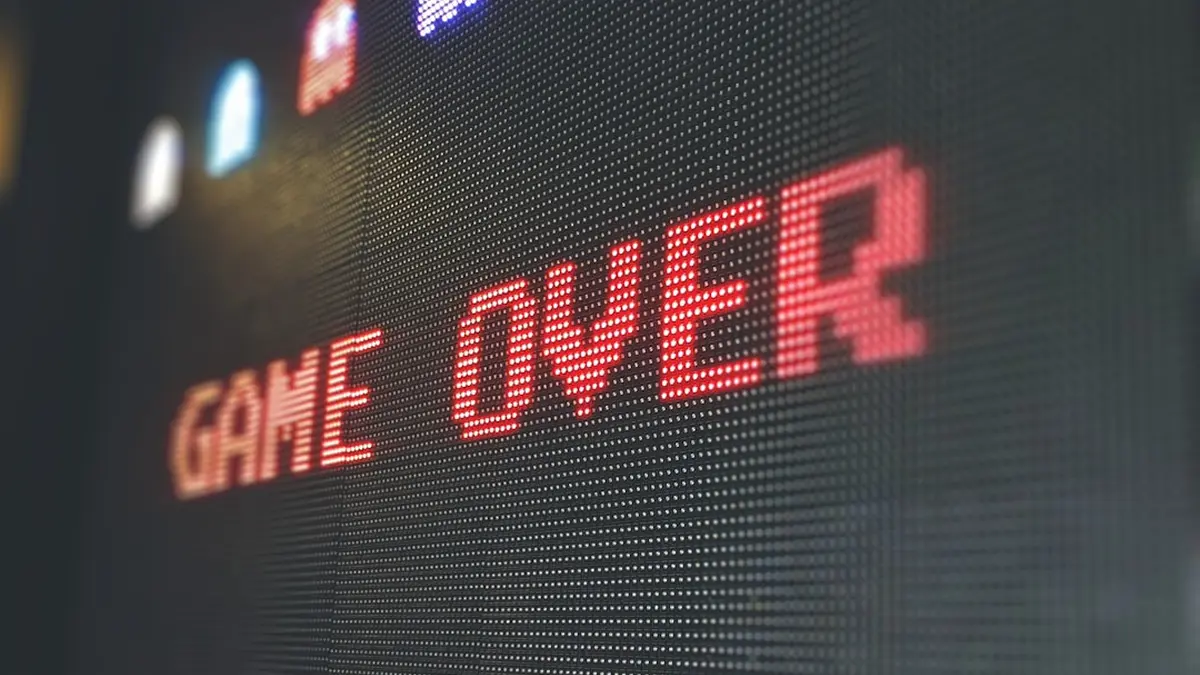 Play to Earn Games That Shut Down in 2026